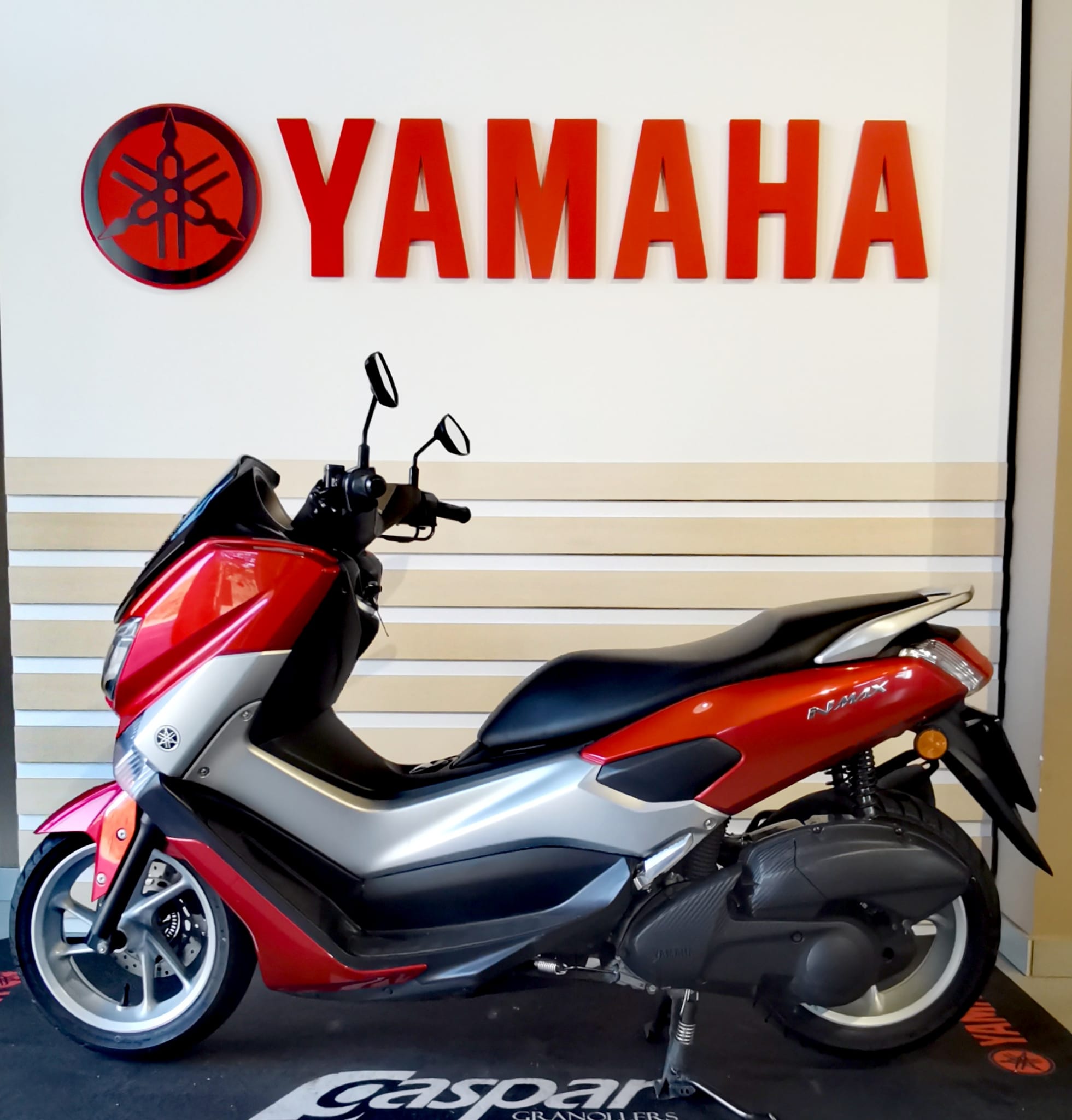 Yamaha N-MAX 125 full